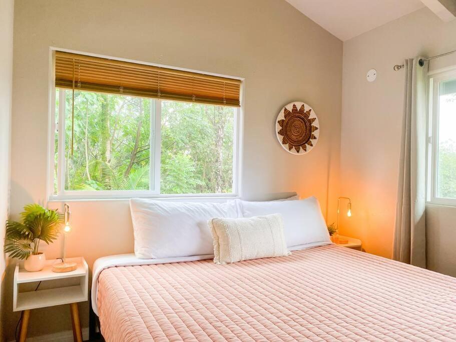 Apartamento Hibiscus Hale, Full Kitchen, King Bed, Parking Keaau Exterior foto